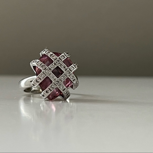 14k white gold pink sapphire and diamond chips ring - Picture 6 of 12
